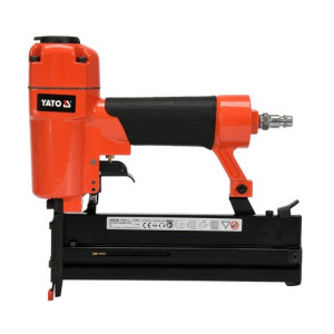 Zszywacz pneum.na zszyw. i gwoź.